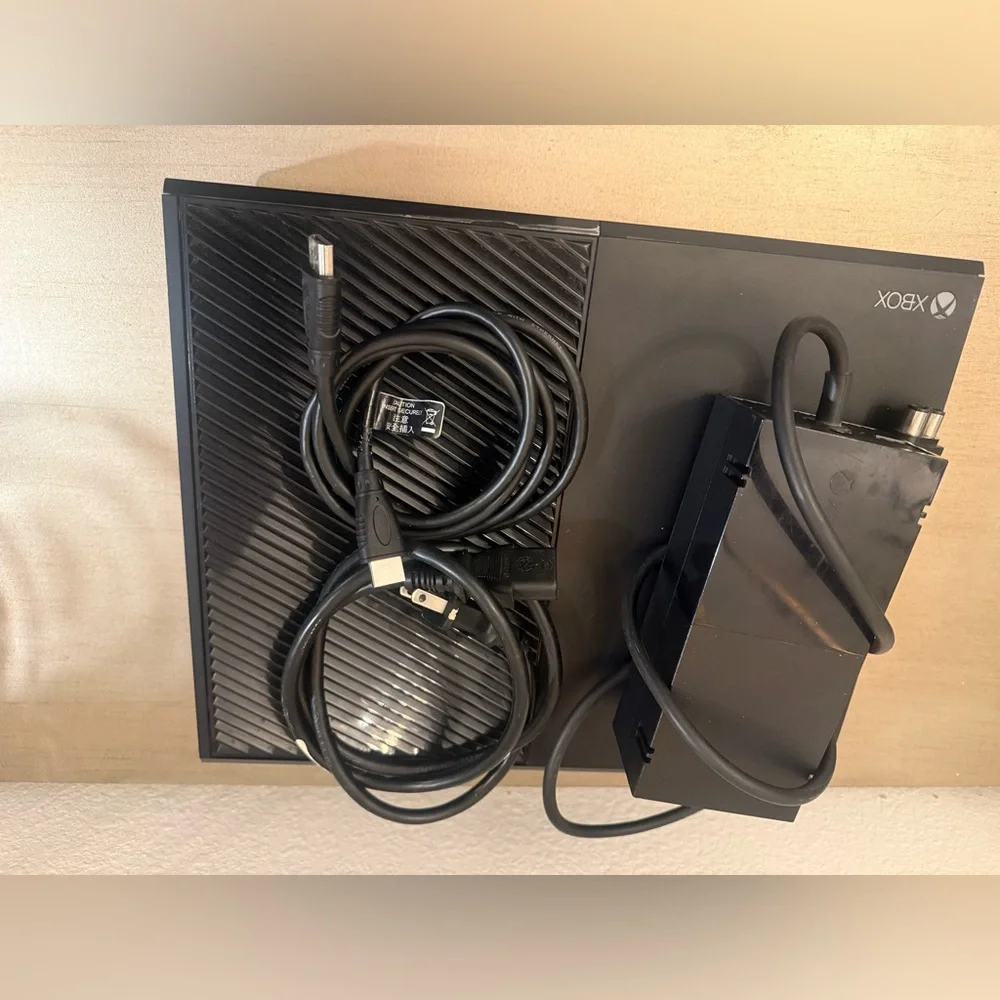XBOX One Gaming Console